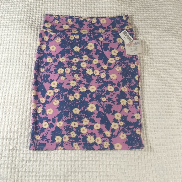 LuLaRoe Women’s Cassie Pencil Skirt/Size: L /Color:Pink-Blue-White Floral (NWT) - Picture 1 of 7